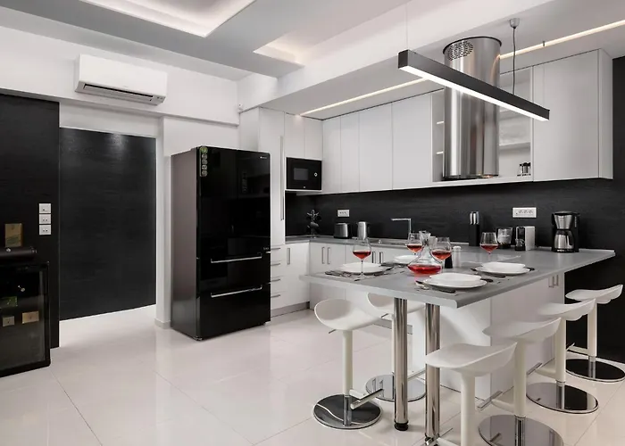 Rhodes Skyline With Out Door Jacuzzi Sea View Διαμέρισμα